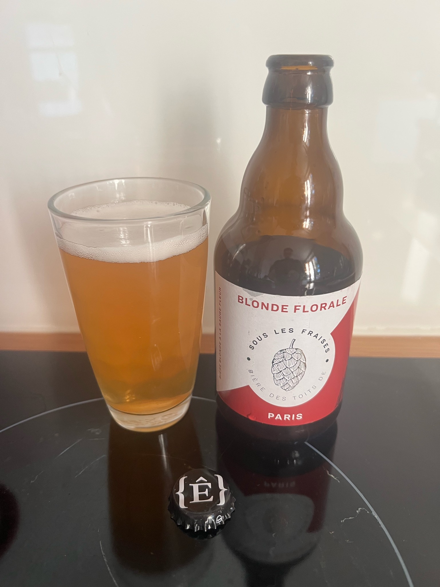 Sous Les Fraises - Blonde Florale, Brasserie De L'Être - Archipel