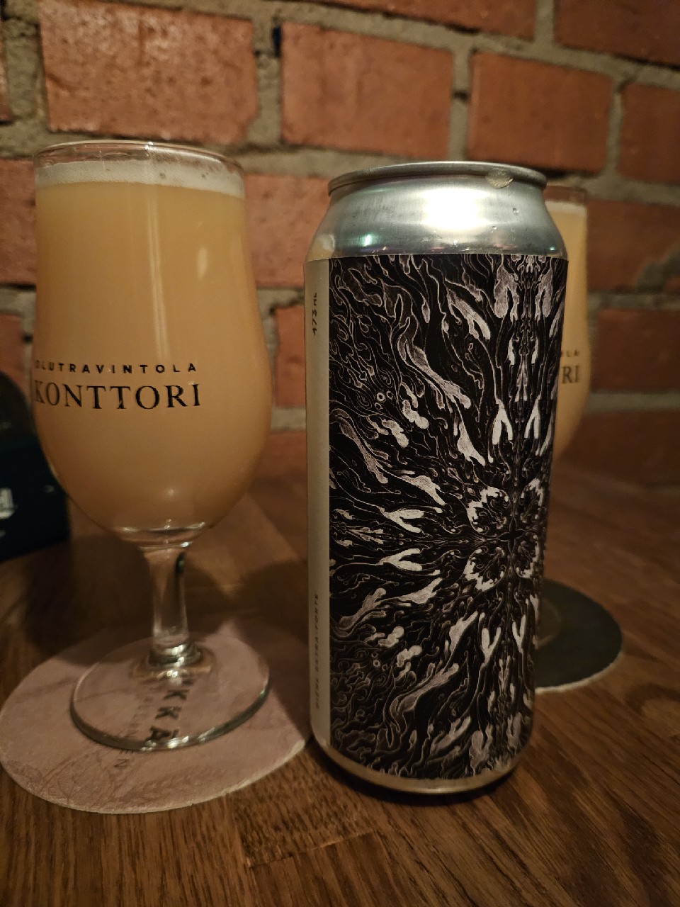 Les Fleurs Du Mal, Canada