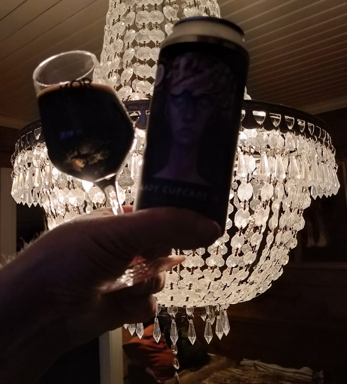 Lady Cupcake #6 (Cocoa Nibs, Salted Caramel Cookie & Marshmallow), Finland