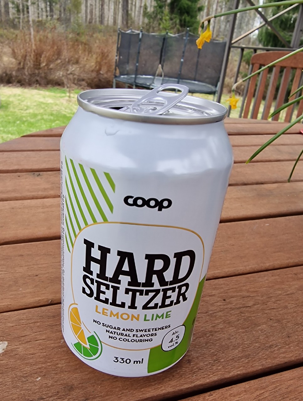 Rainbow Hard Seltzer Lemon & Lime, Finland