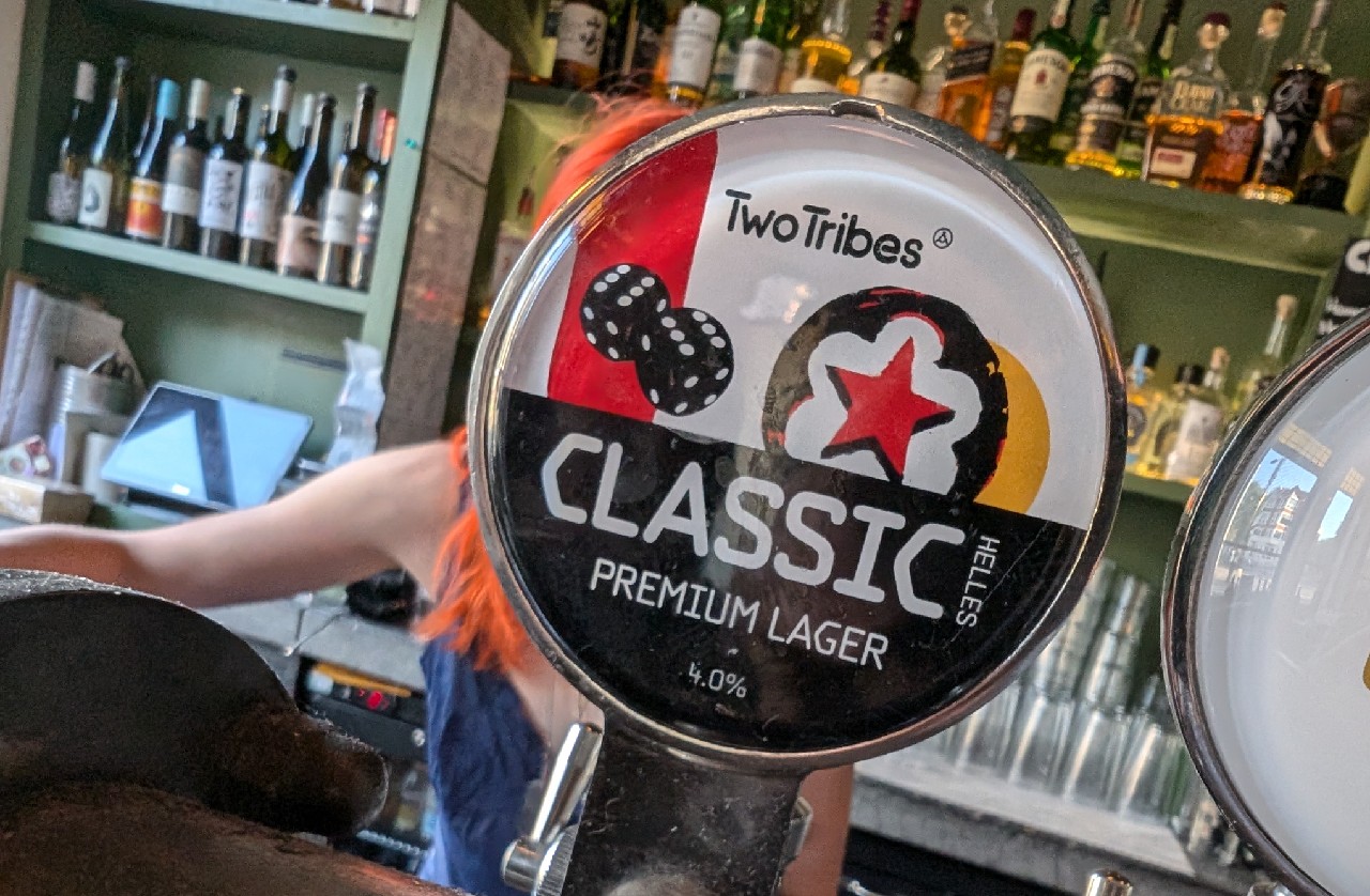 Classic Helles, England