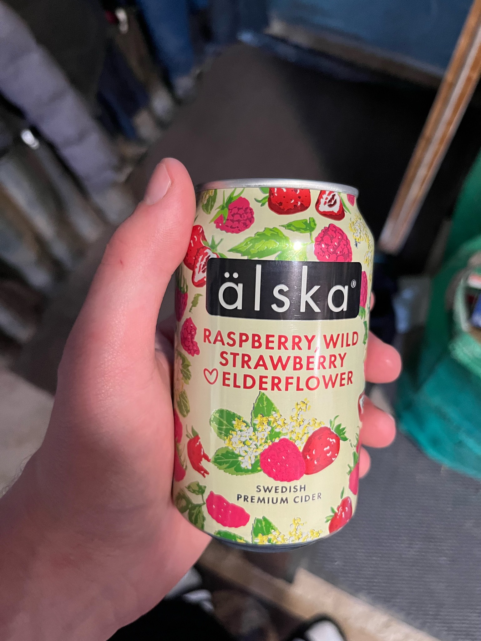 Älska Raspberry Wild Strawberry & Elderflower, The Swedish Cider Company AB