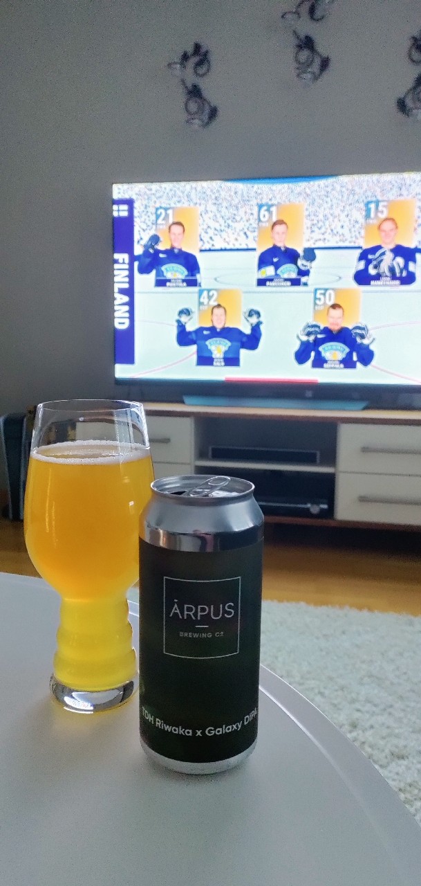 Ărpus tdh riwaka et galaxy, Latvia