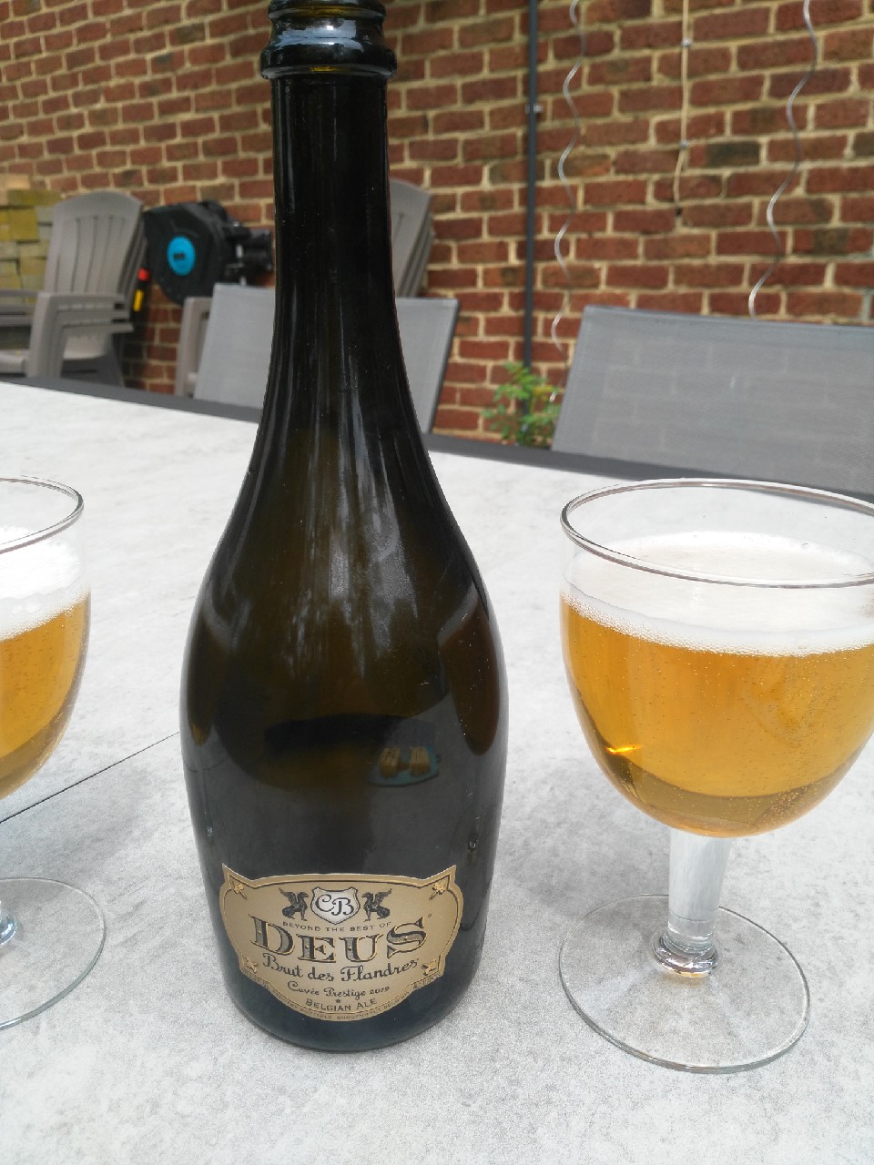 DeuS (Brut Des Flandres), Belgium