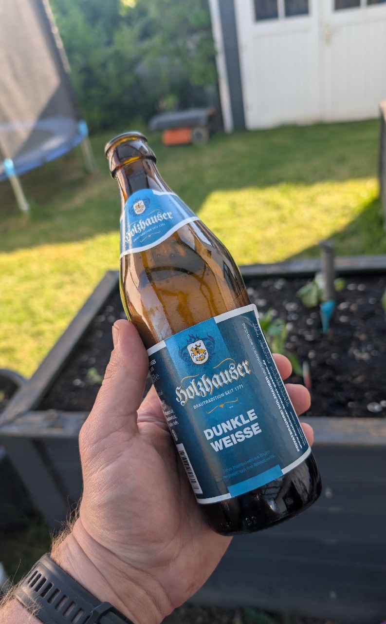 Holzhauser Dunkle Weisse, Privatbrauerei Holzhauser