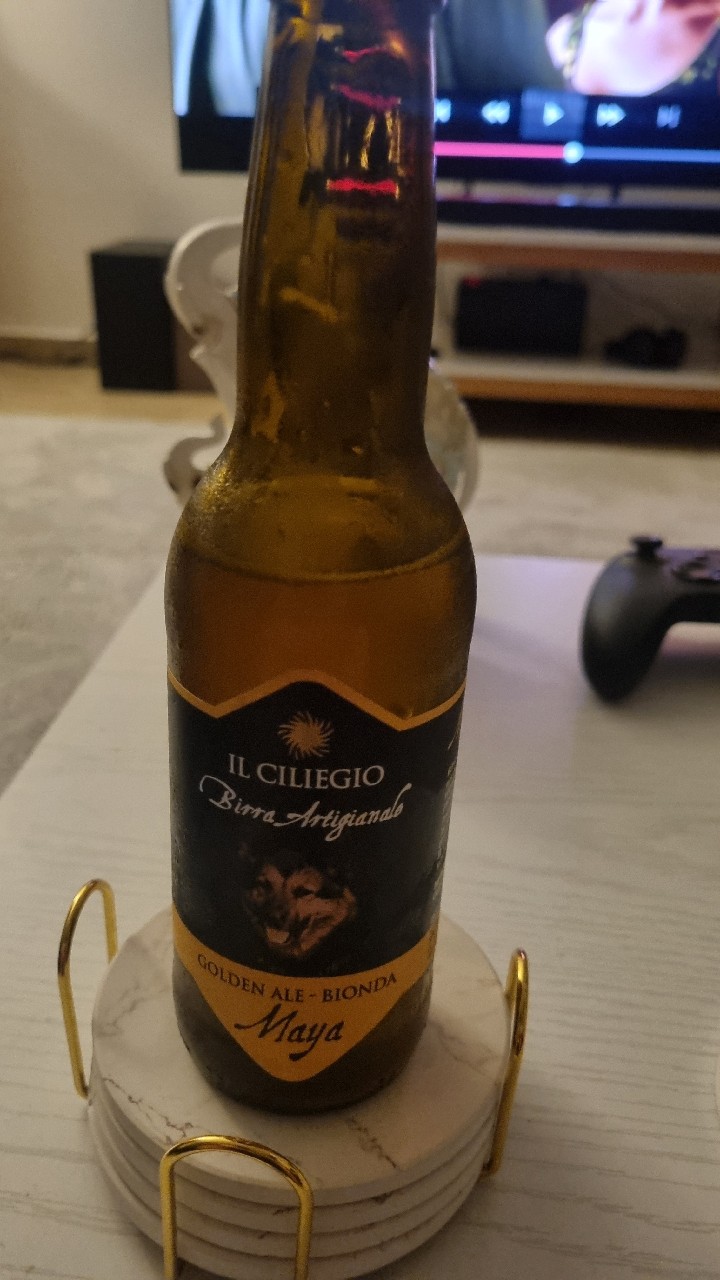 Maya Bionda, Il ciliegio