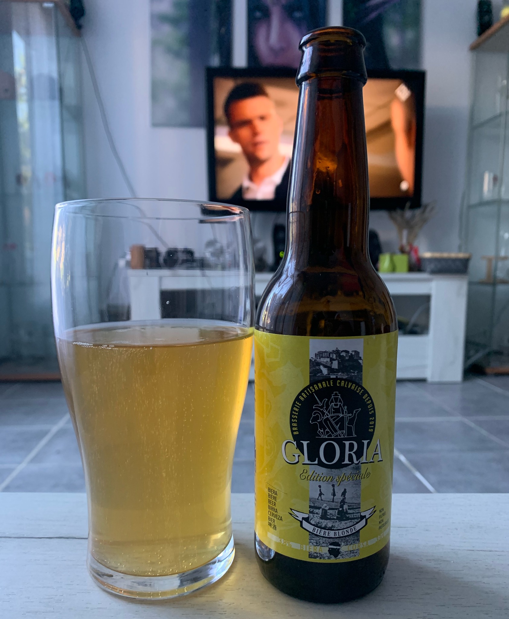 Gloria Édition Spéciale Blonde, France
