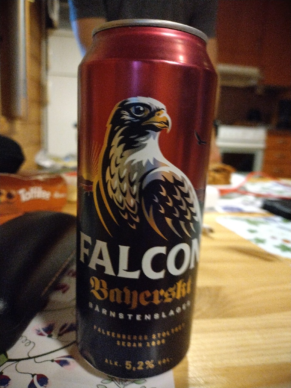 Falcon Bayerskt 5.2%, Sweden