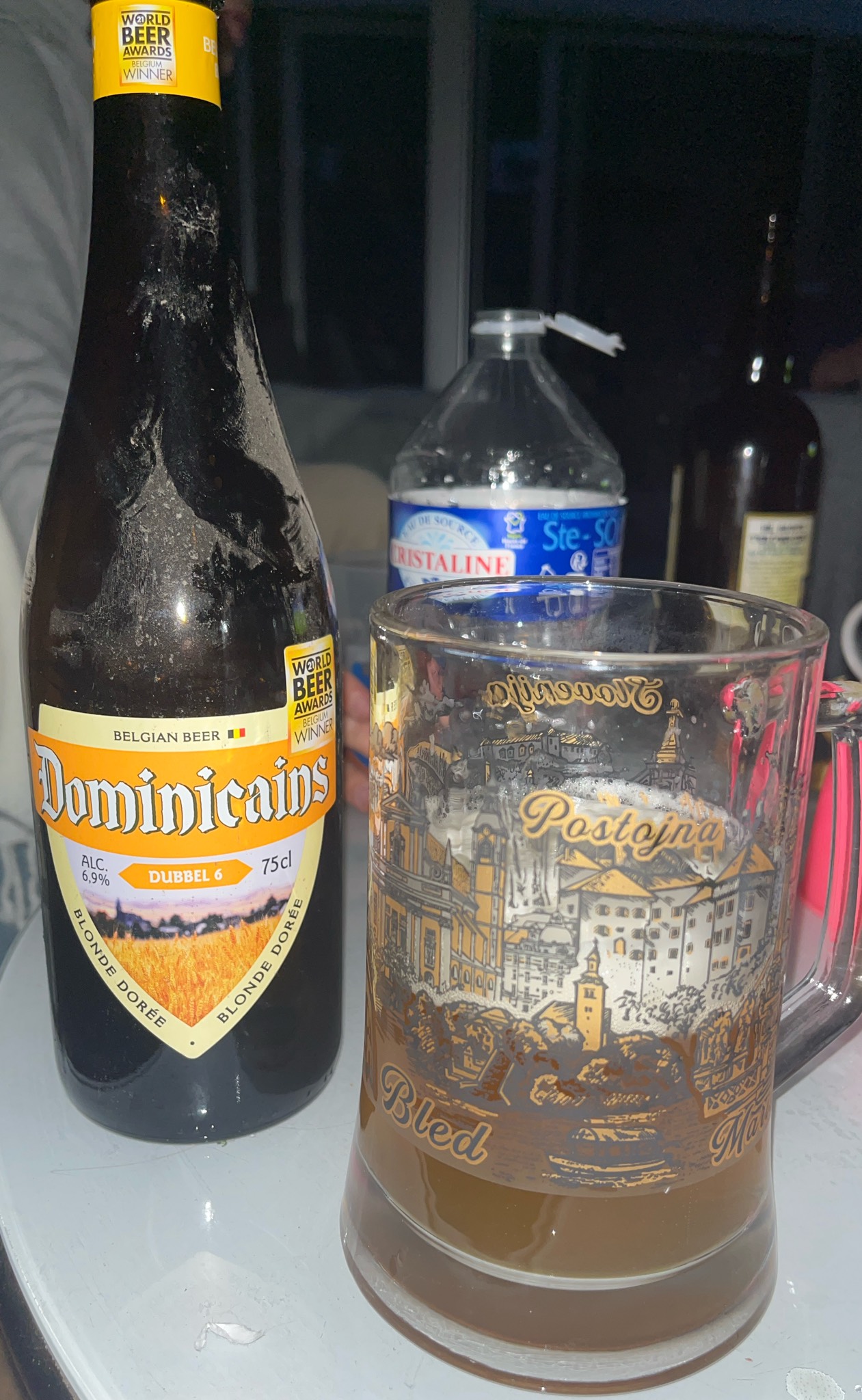 Dominicains blonde dorée, Belgium