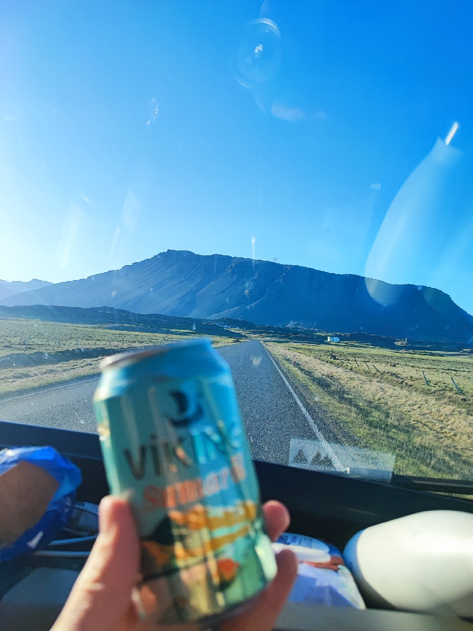 Víking Sumaröl, Iceland