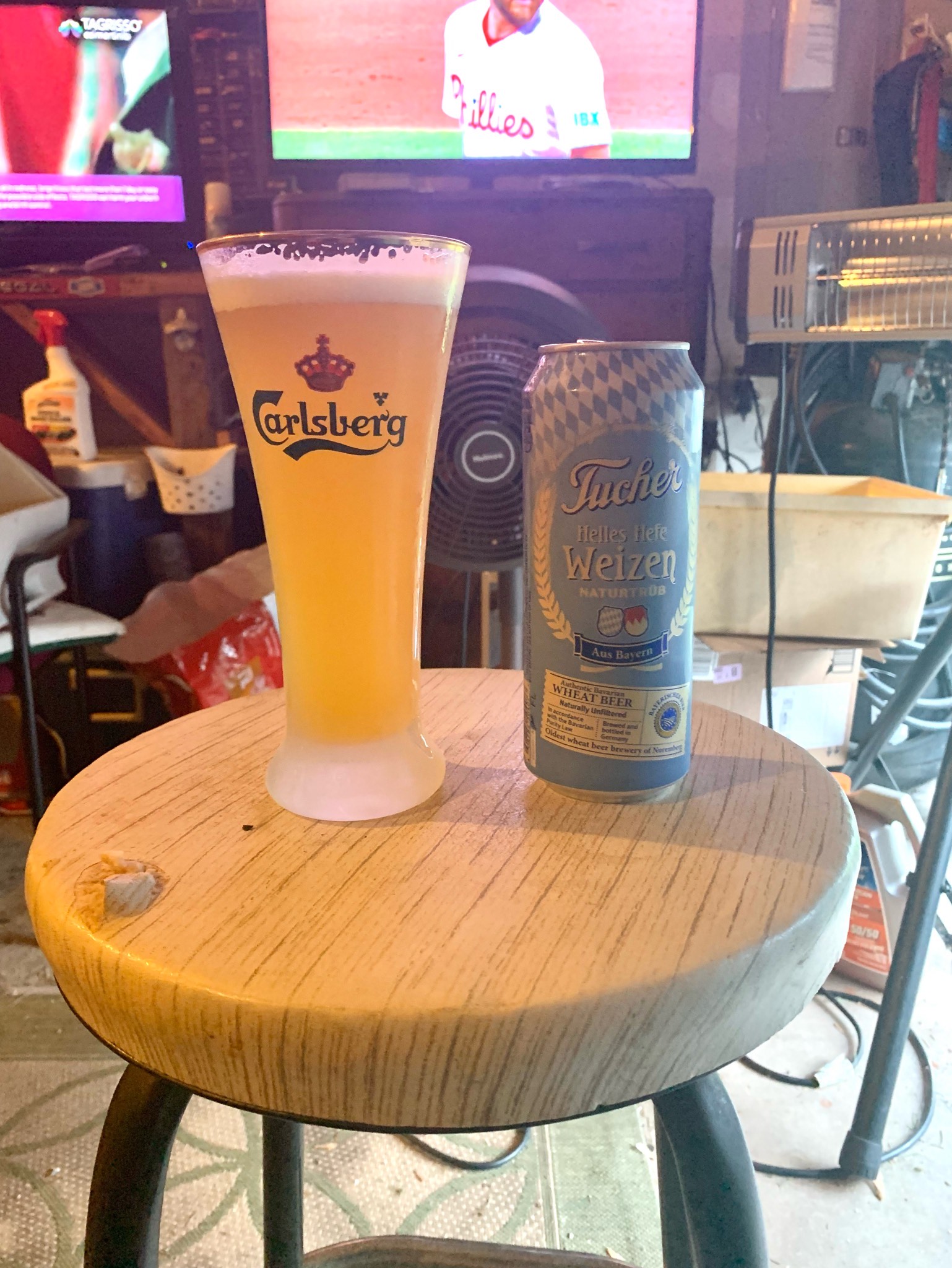 Tucher Helles Hefe Weizen, Germany