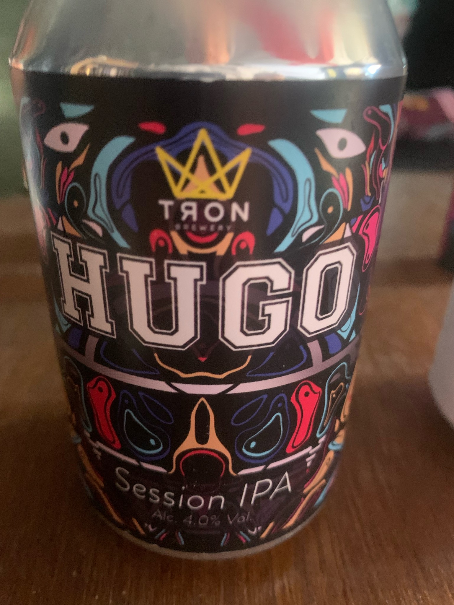 Hugo, Tron