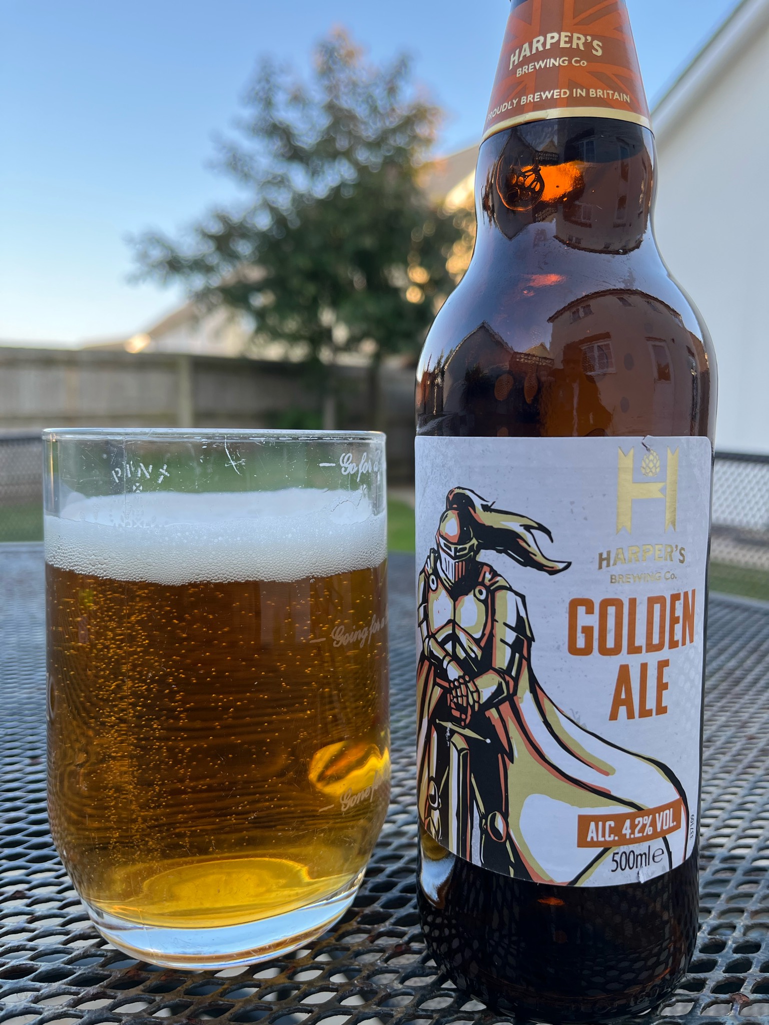 harpers golden ale, England