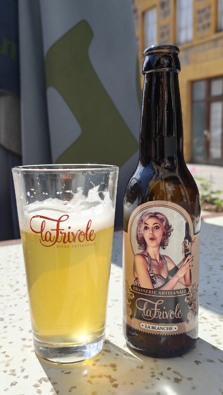 La Frivole La Blanche, Brasserie La Frivole