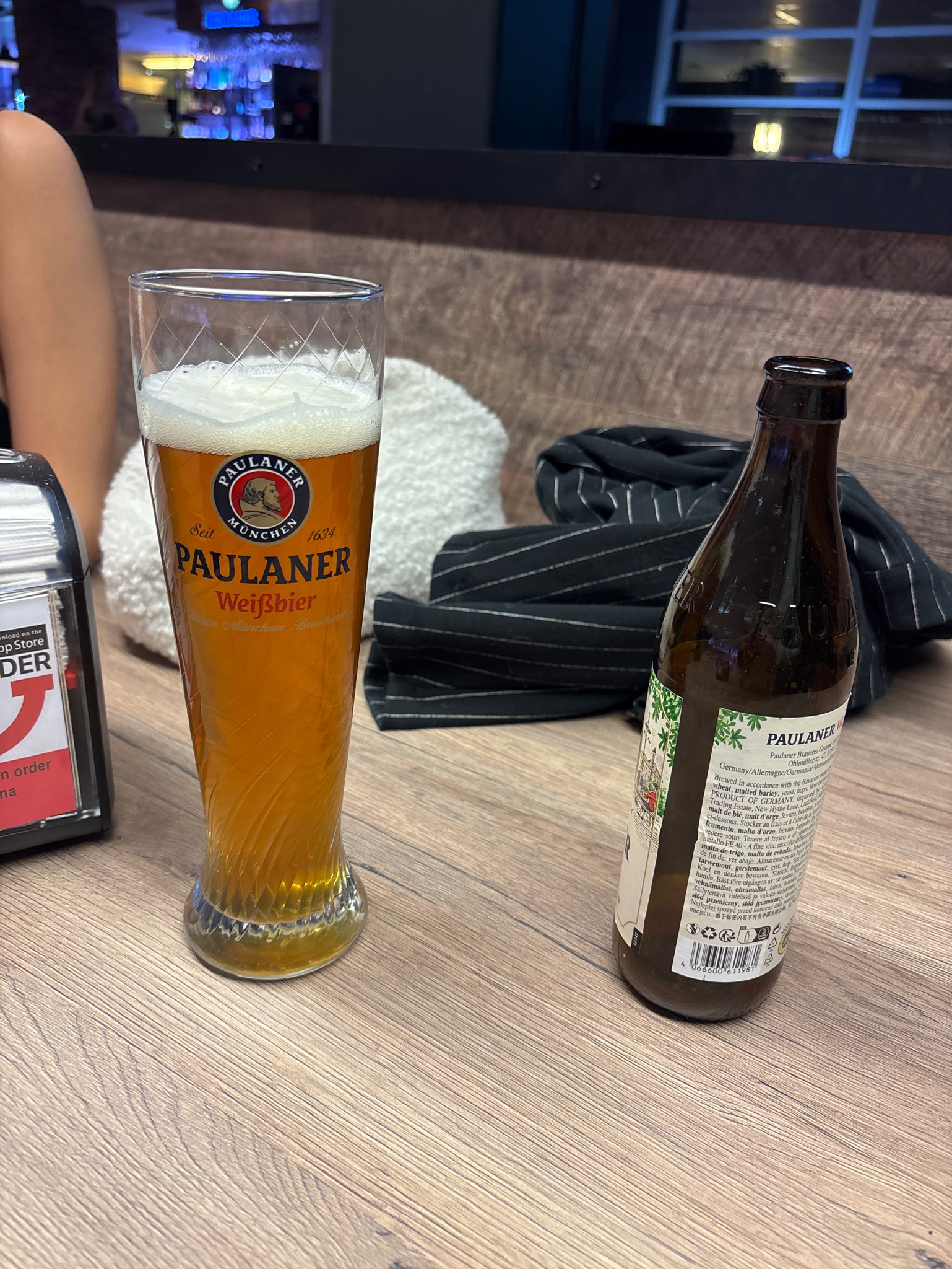 Paulaner Hefe-Weißbier Naturtrüb / Weissbier / Hefe-Weizen, Germany