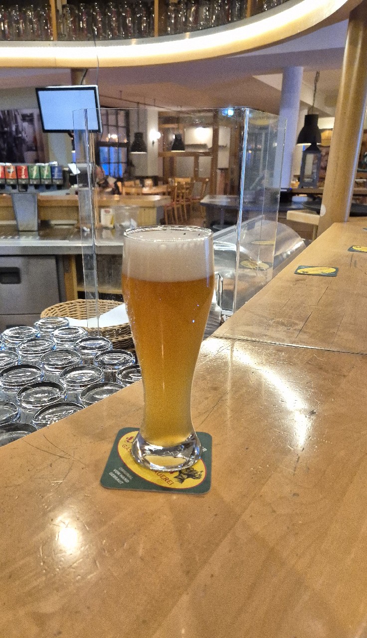 Hagenbräu WEIZEN, Hagenbräu