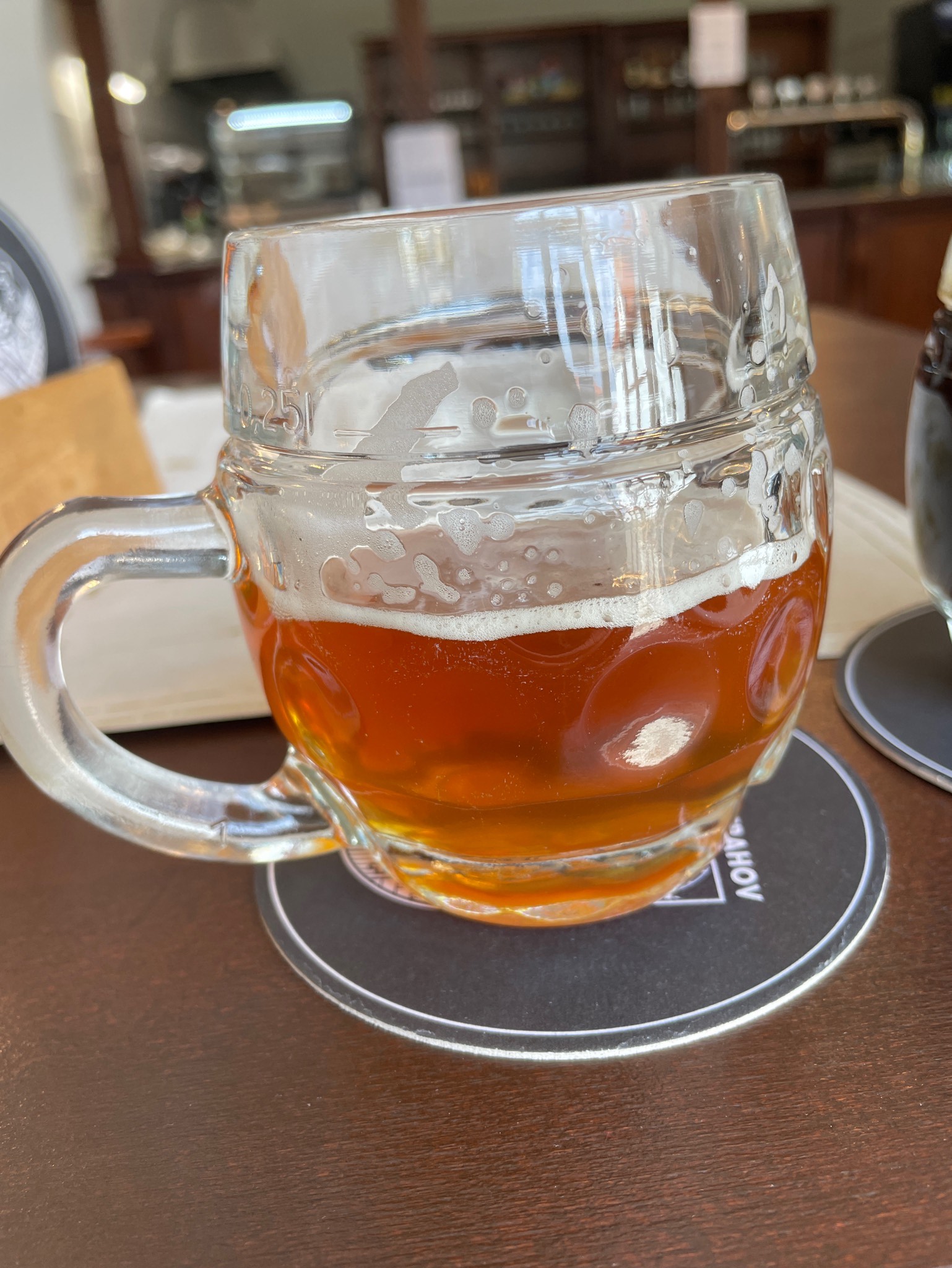 Sv. Norbert Amber Lager, Klášterní Pivovar Strahov (Sv. Norbert)