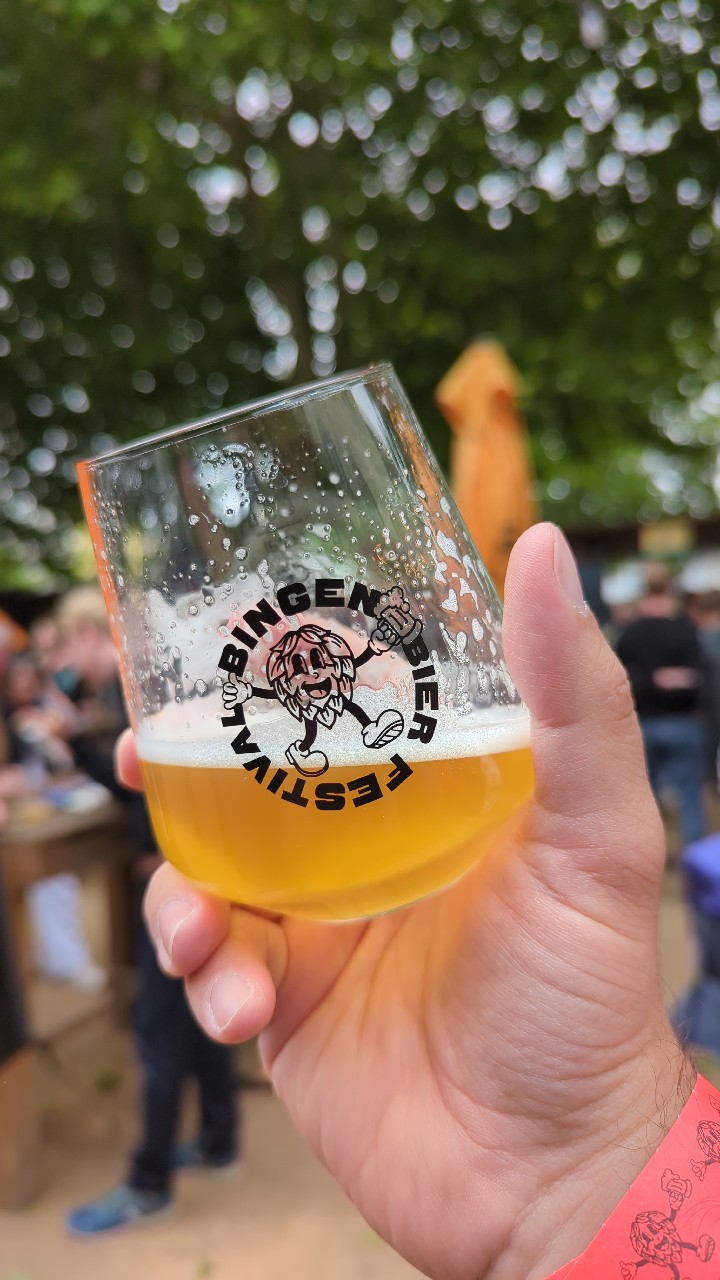 Sweaty Hen, Faselbräu