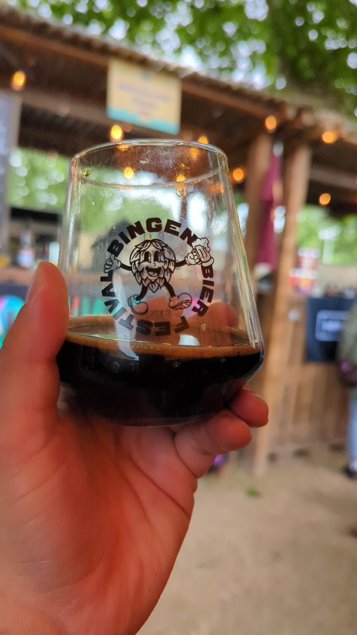 Room For Cake, Romania