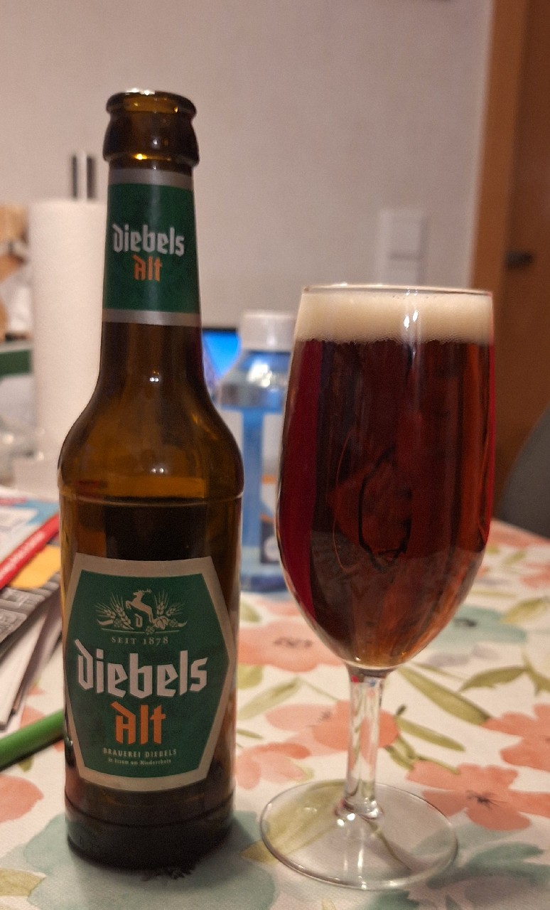 Diebels Alt, Brauerei Diebels (AB-Inbev)