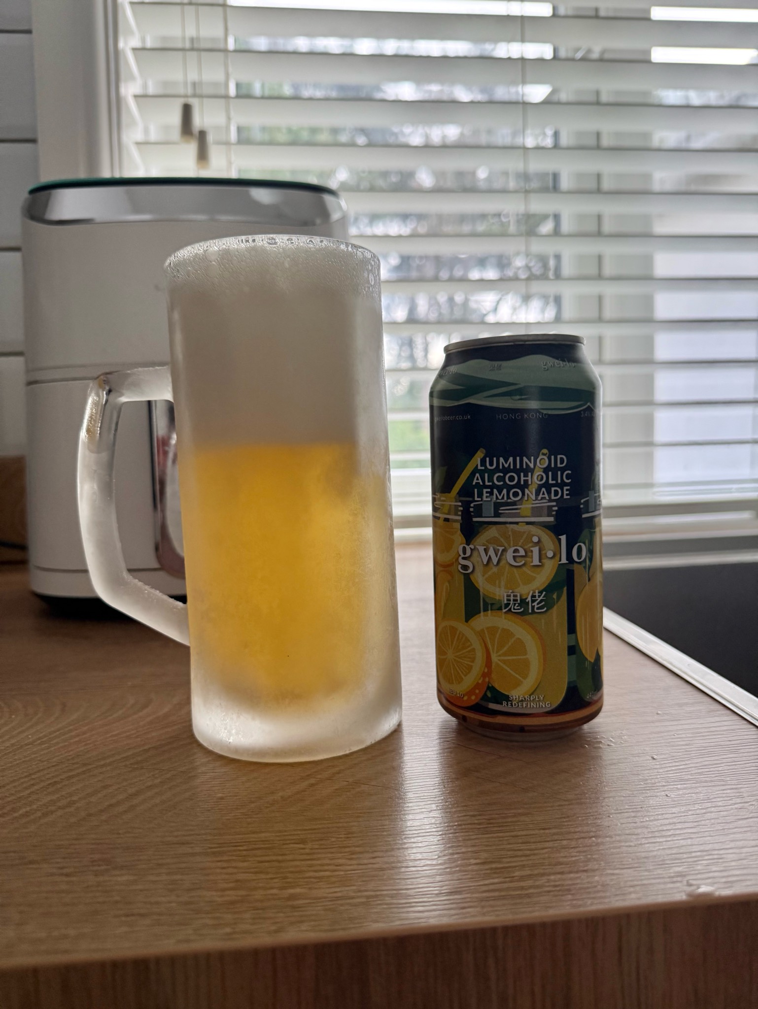 Luminoid - Alcoholic Lemonade, Hong Kong