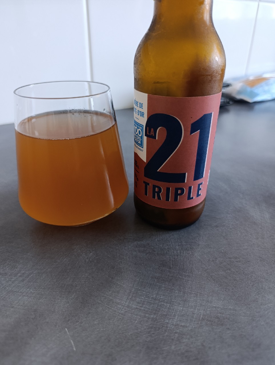 La 21 Triple, France