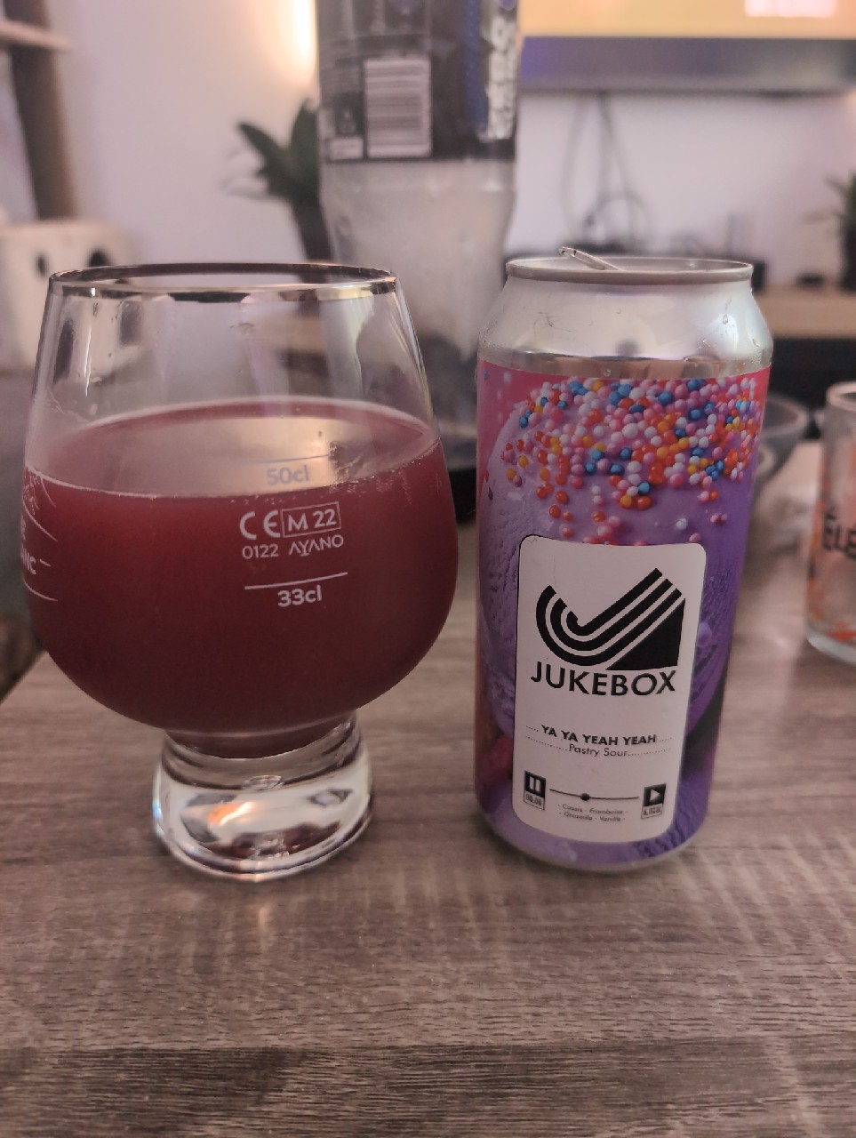 Ya Ya Yeah Yeah, France