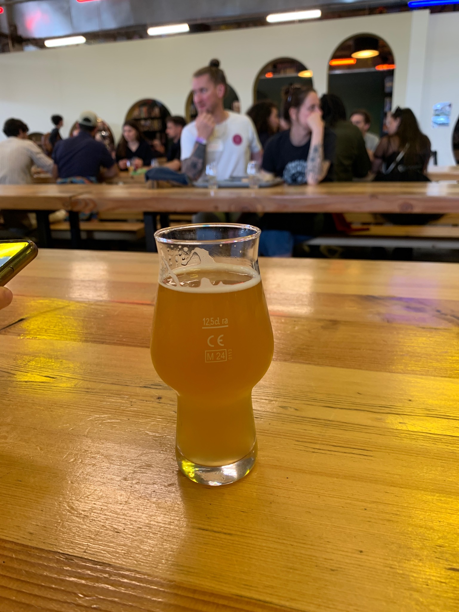 La Grenouille Assoiffée Au Safran, France