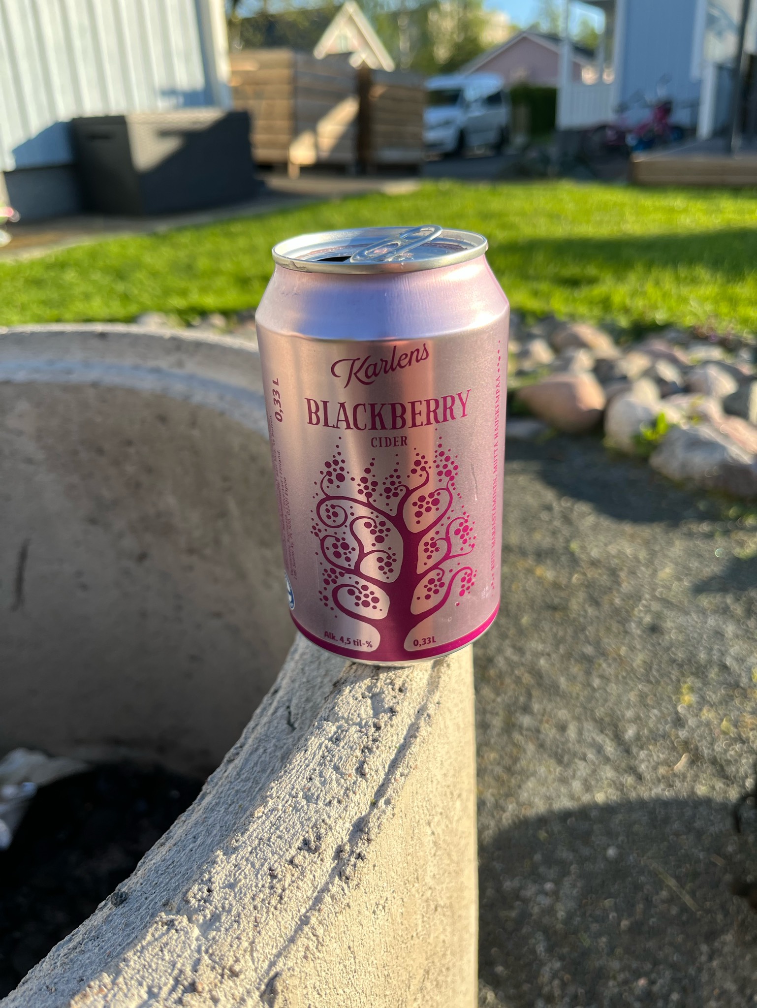Karlens Blackberry Cider, Finland