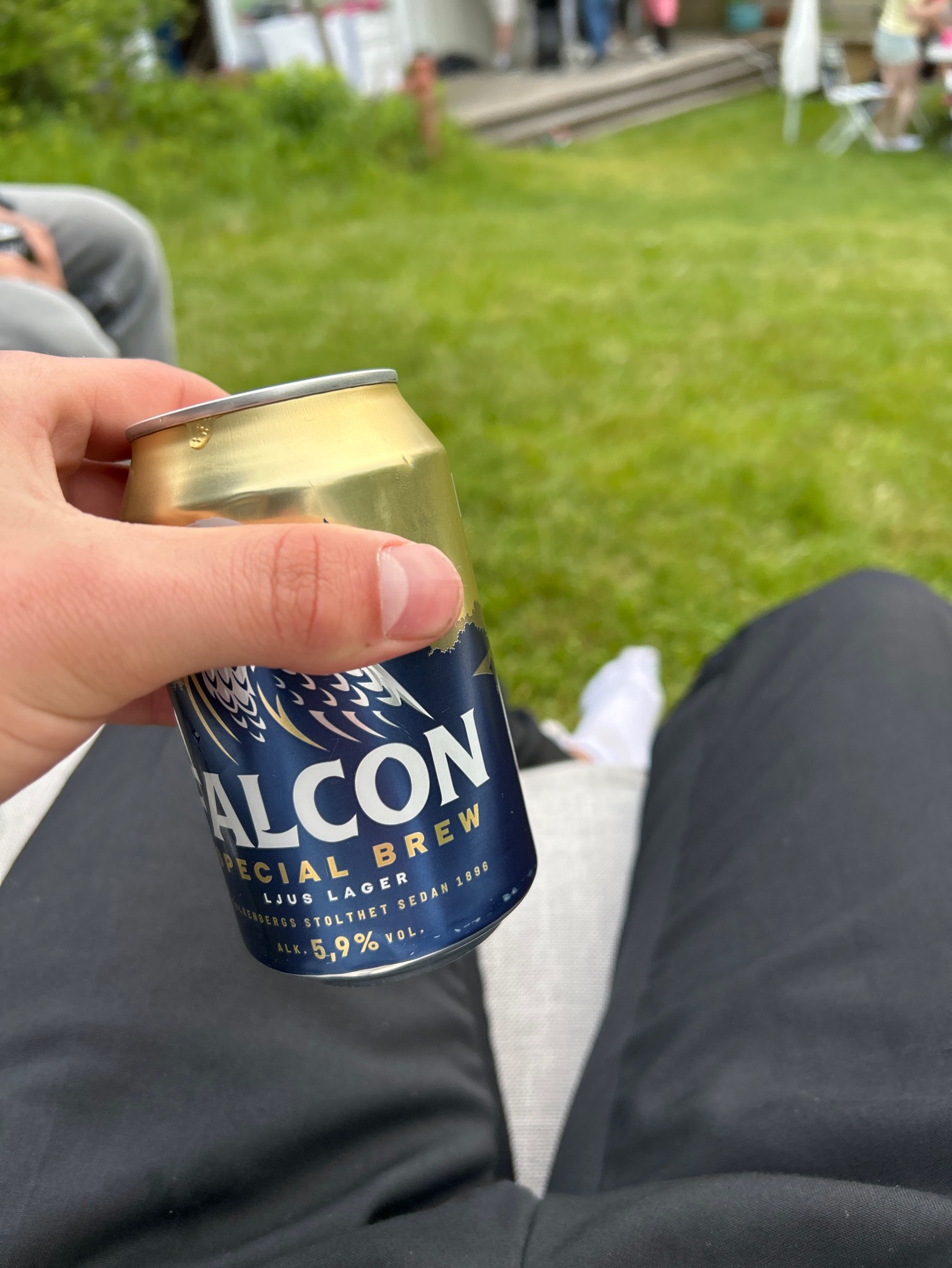Falcon Special Brew, Sweden