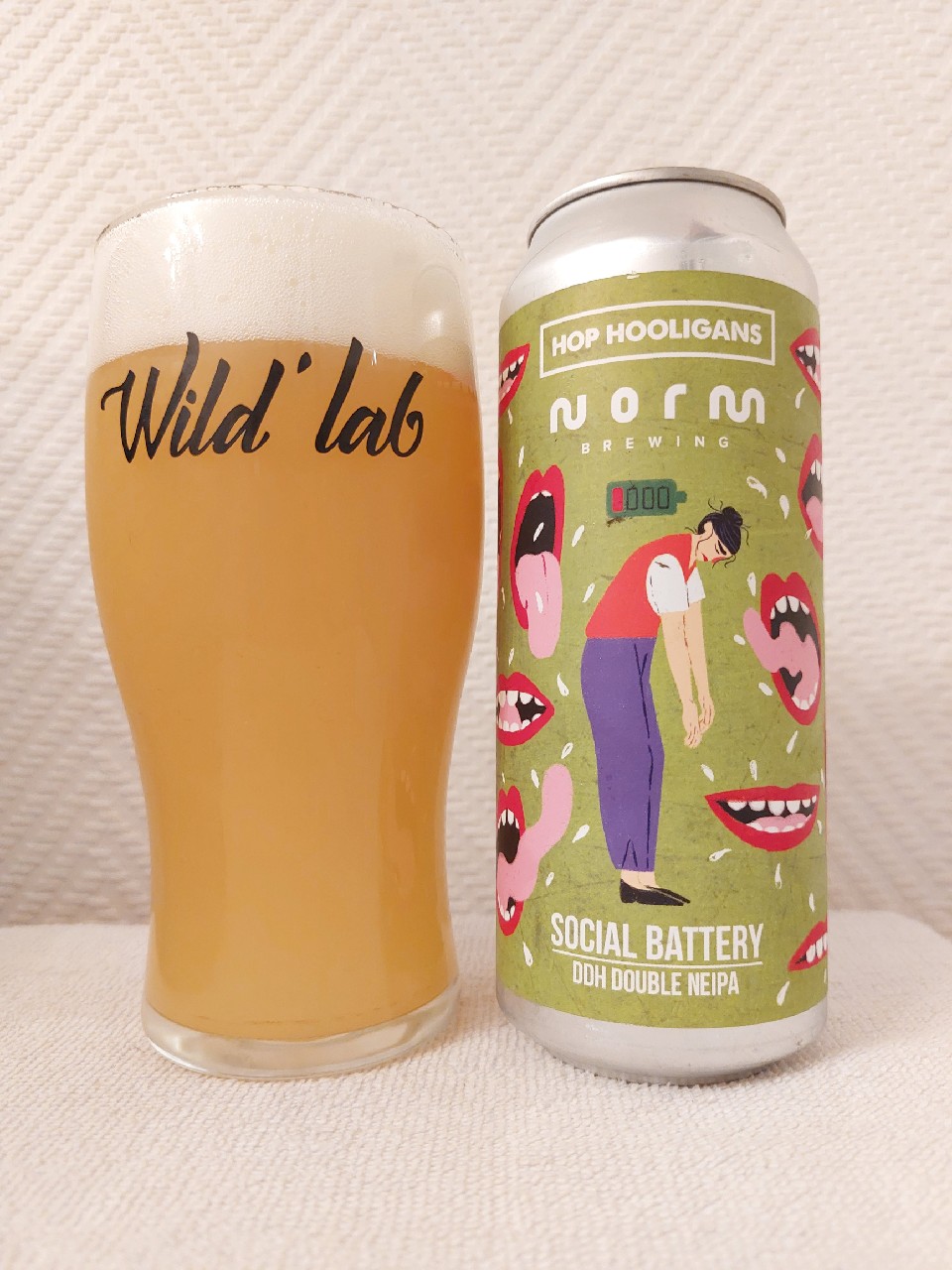 Social Battery, Romania