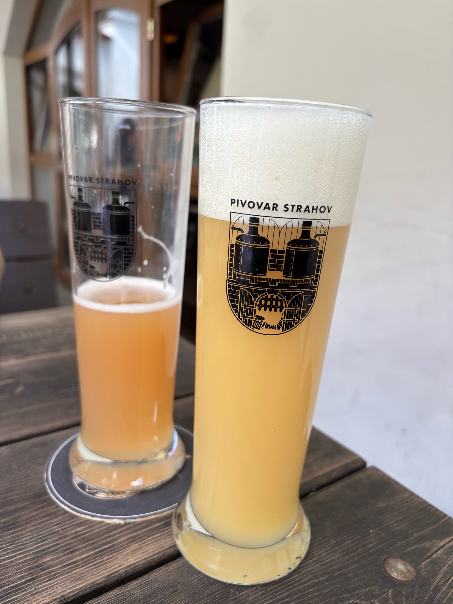 Volcanic Kisses, Czech Republic