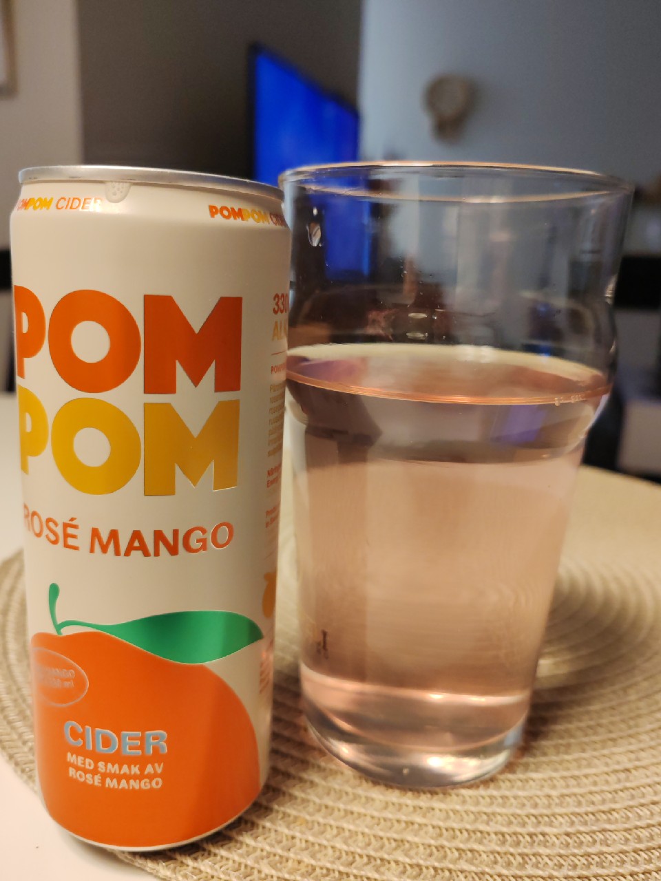 Pom pom rosé mango, Sweden