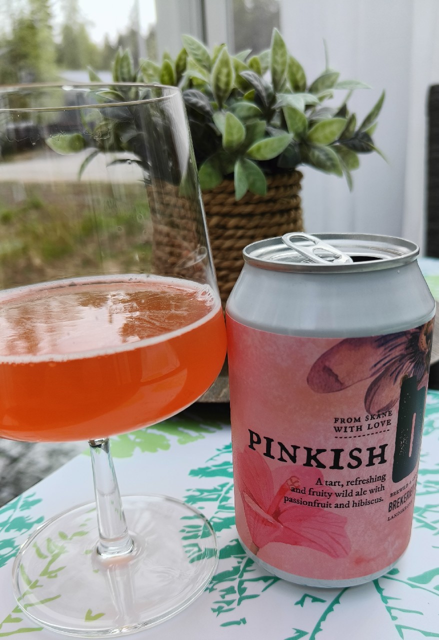 Pinkish, Sweden