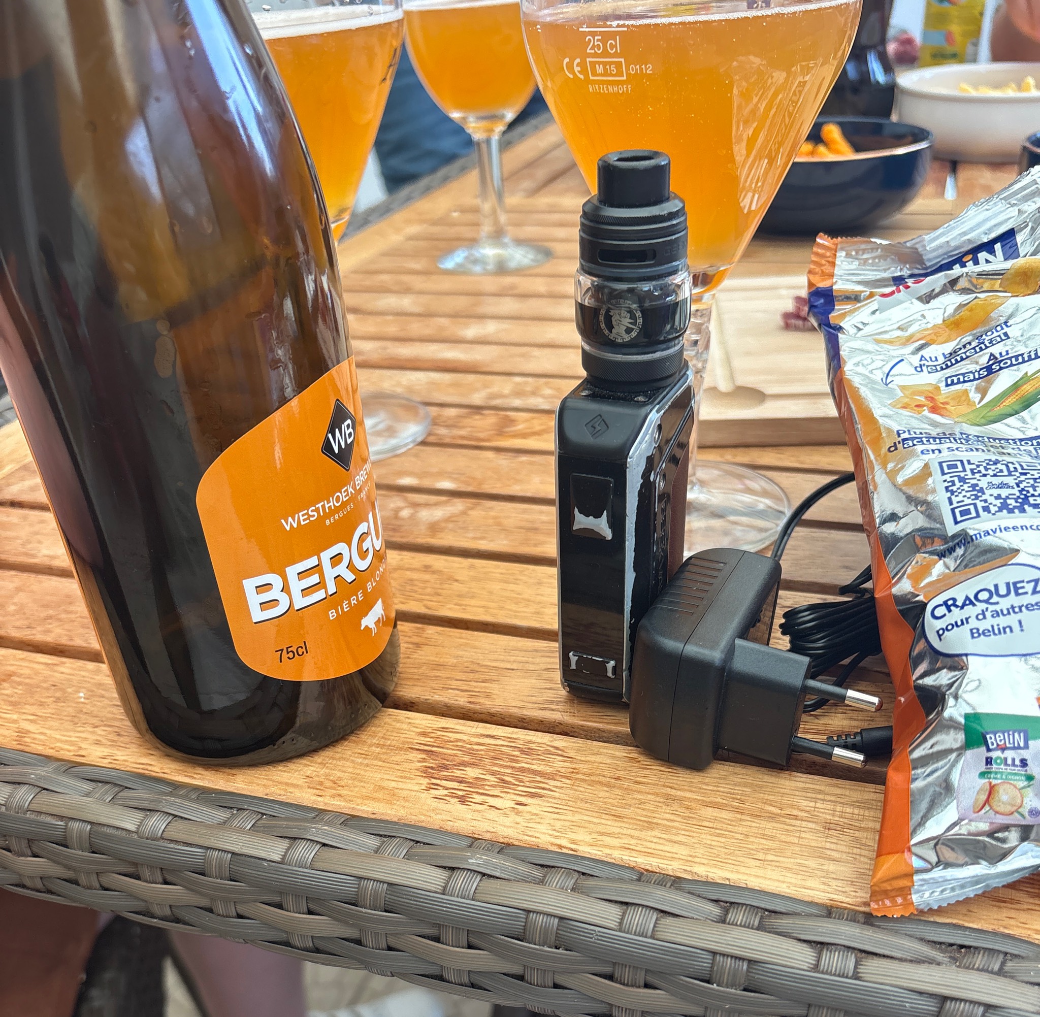 Bergues Blonde, Westhoek Brewery