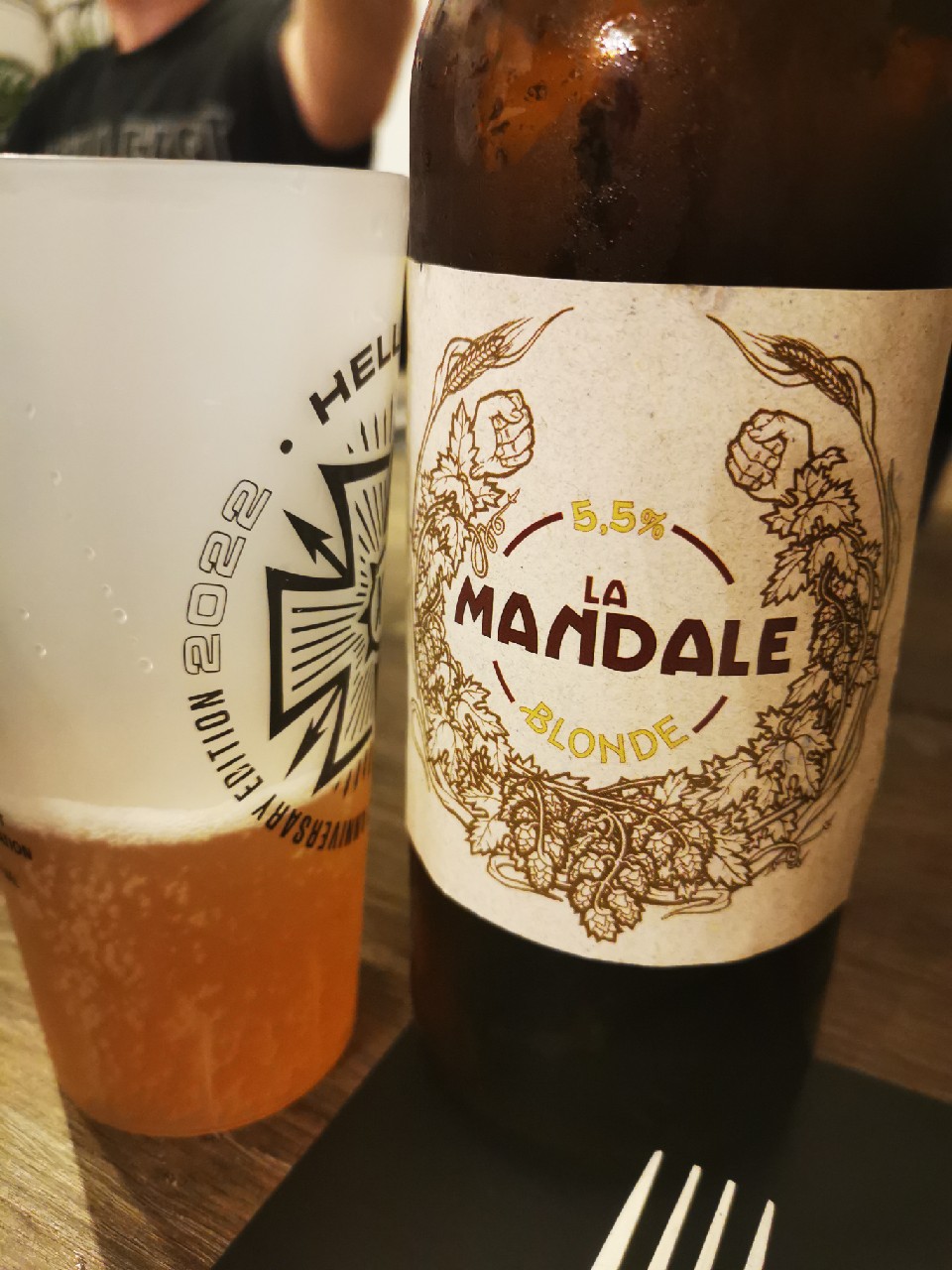 La Mandale Blonde, France
