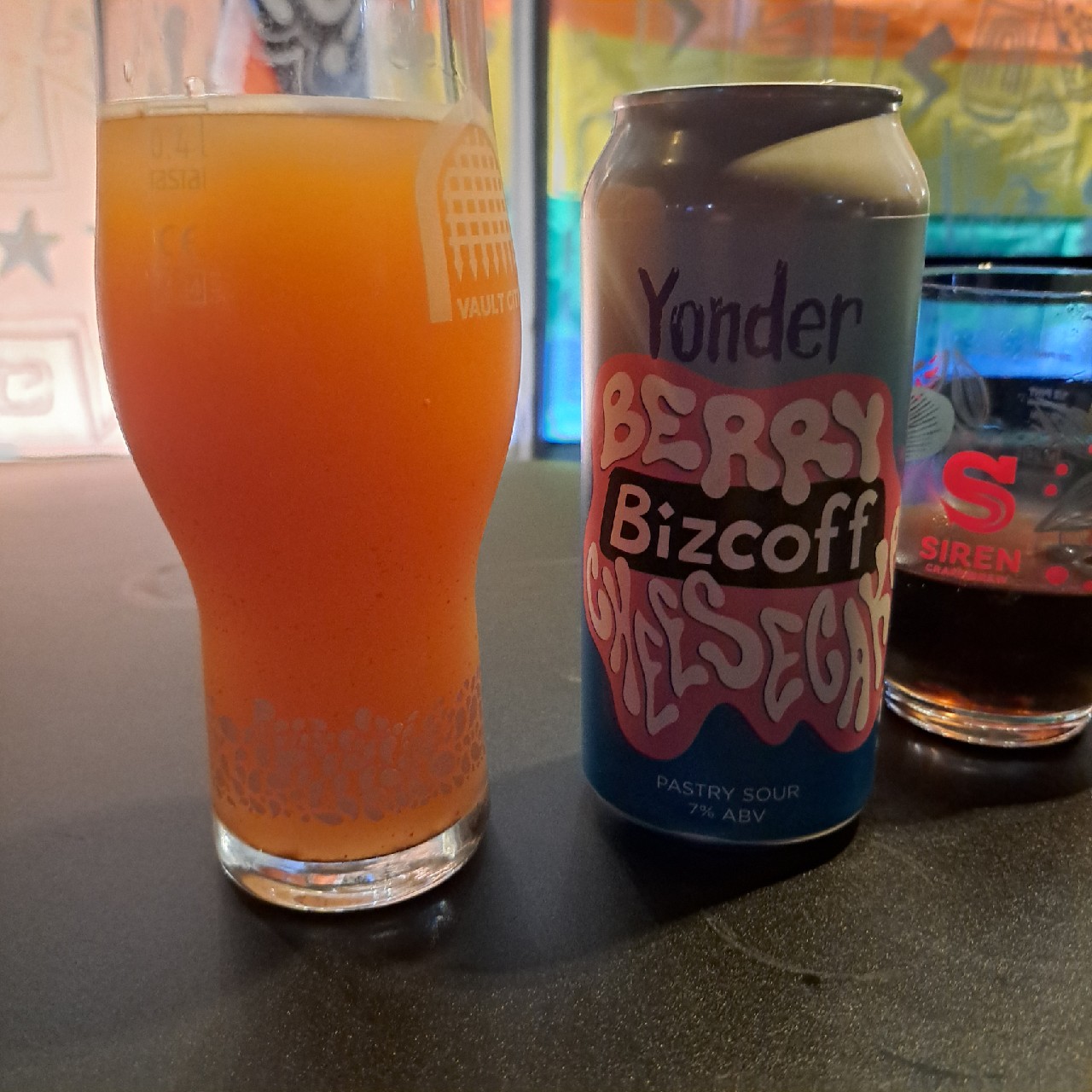 Berry bizcoff cheesecake, England