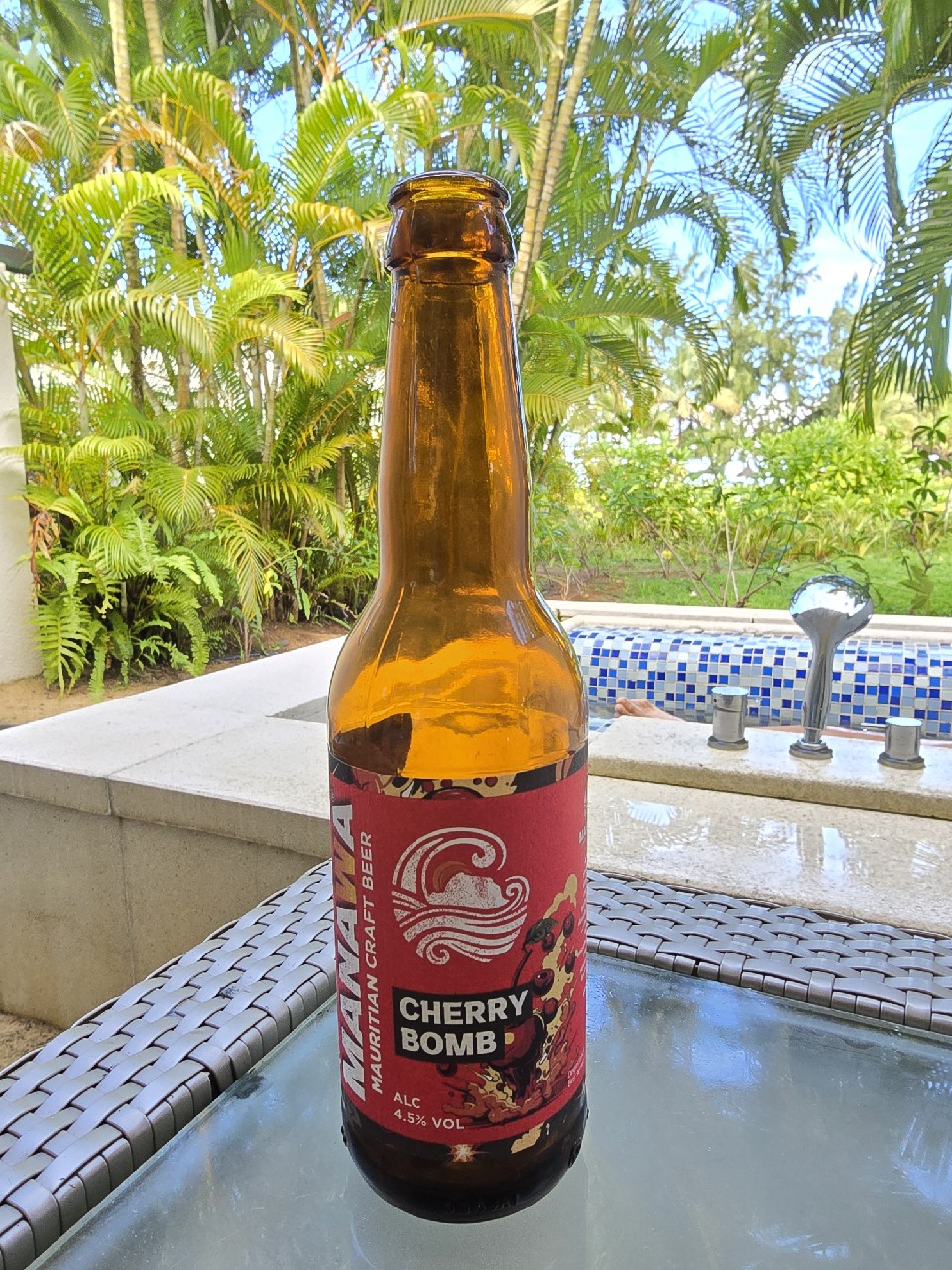 Manawa Cherry Bomb, Phoenix Beverages Limited