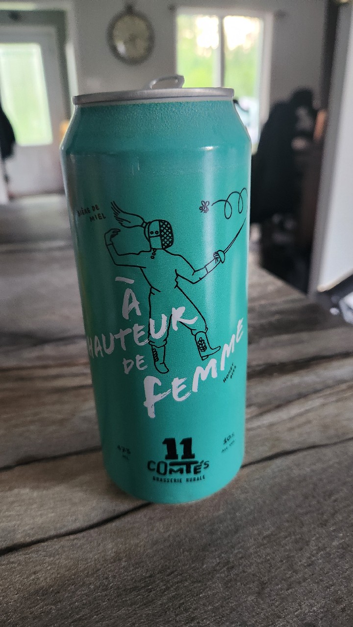 A hauteur de femme, Brasserie 11 Comtés
