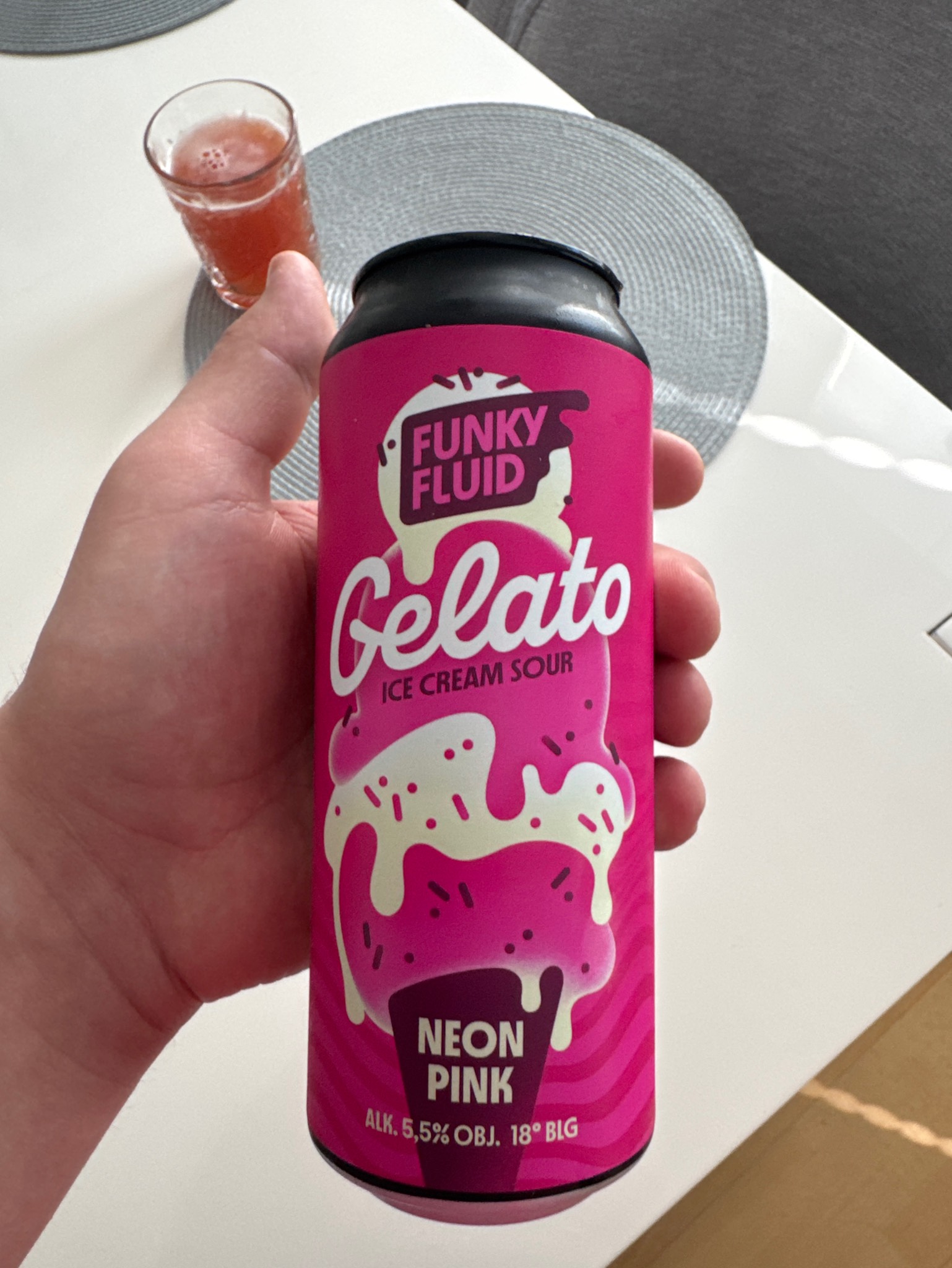 gelato ice cream sour: neon pink, Poland