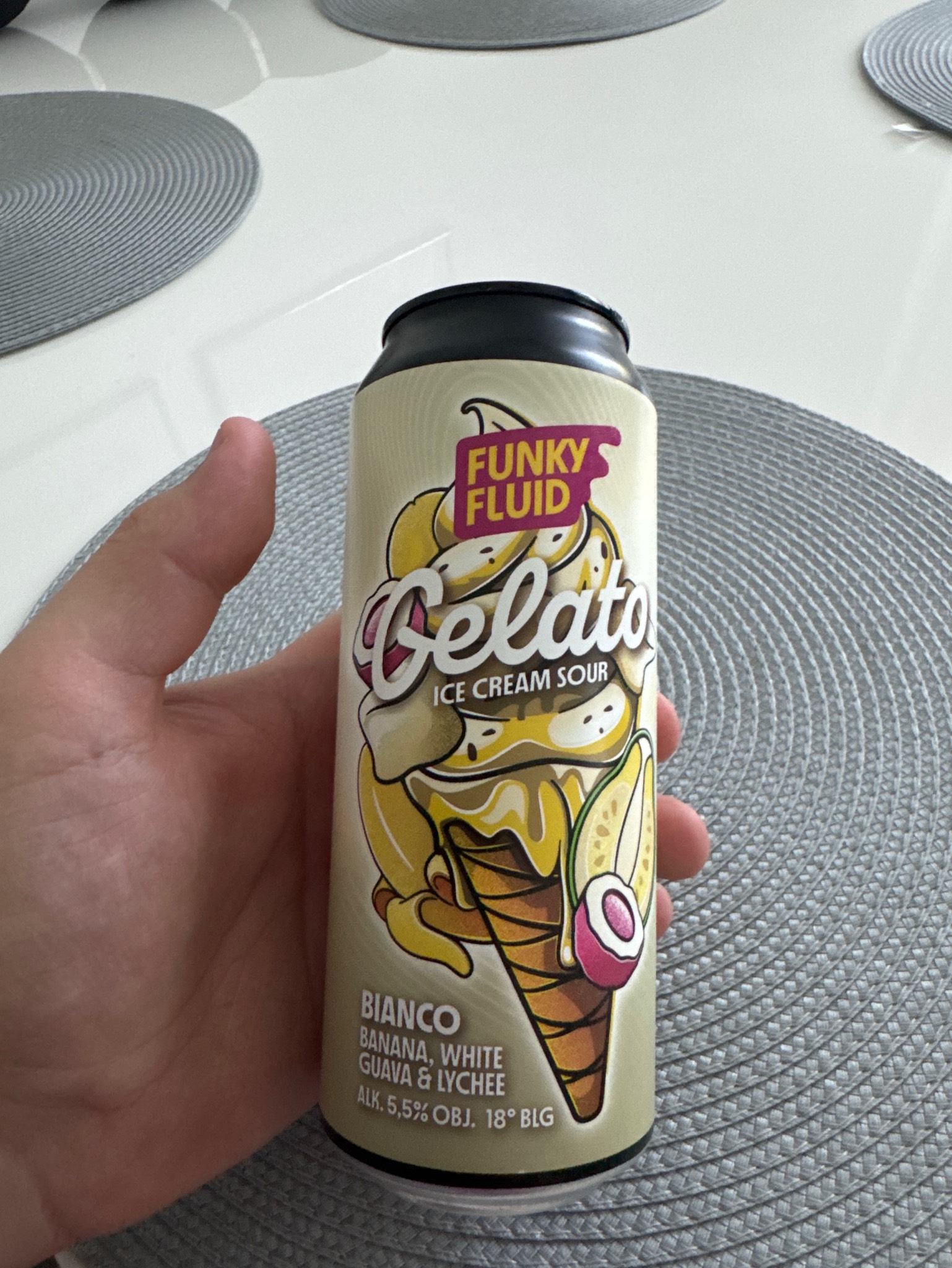 Funky Fluid Gelato Ice Cream Sour Bianco, Poland