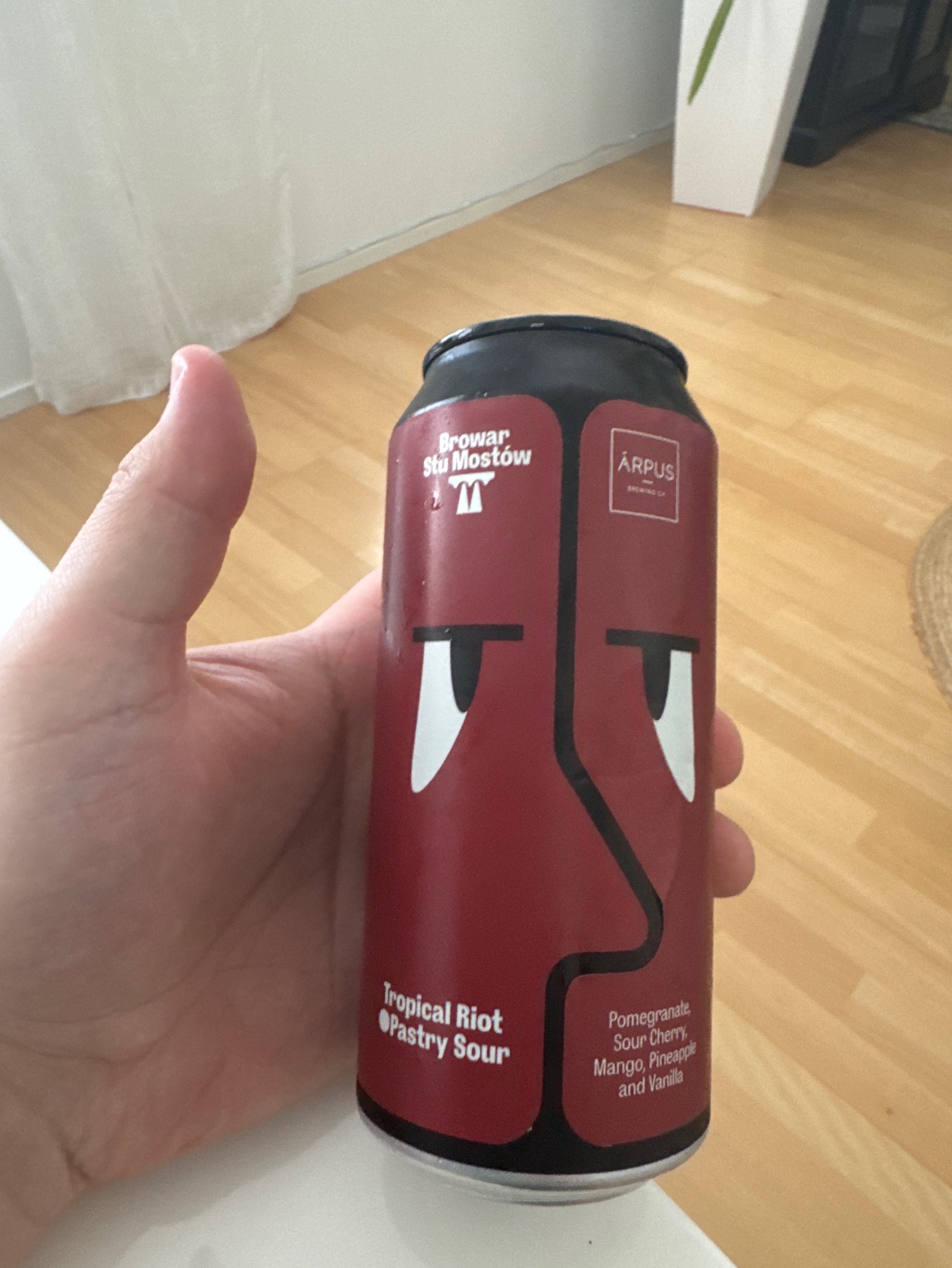 Tropical riot, Poland