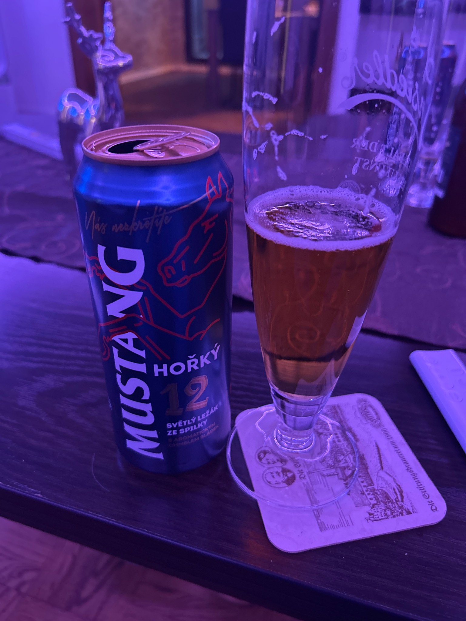 mustang 12, Czech Republic