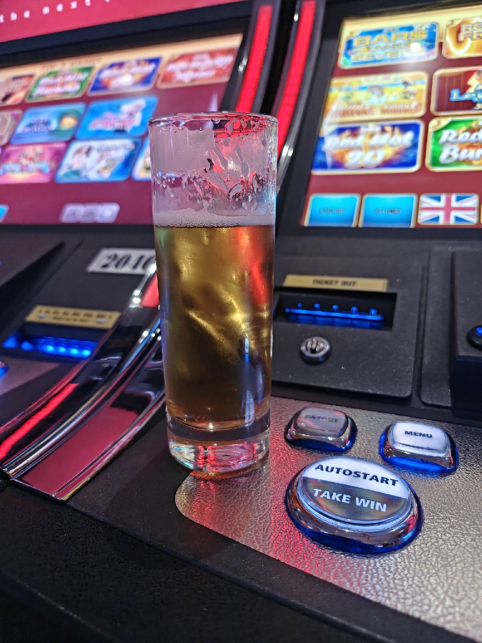 Skopsko Lager Beer / Skopsko Svetlo Pivo / Скопско Cветло Пиво, North Macedonia
