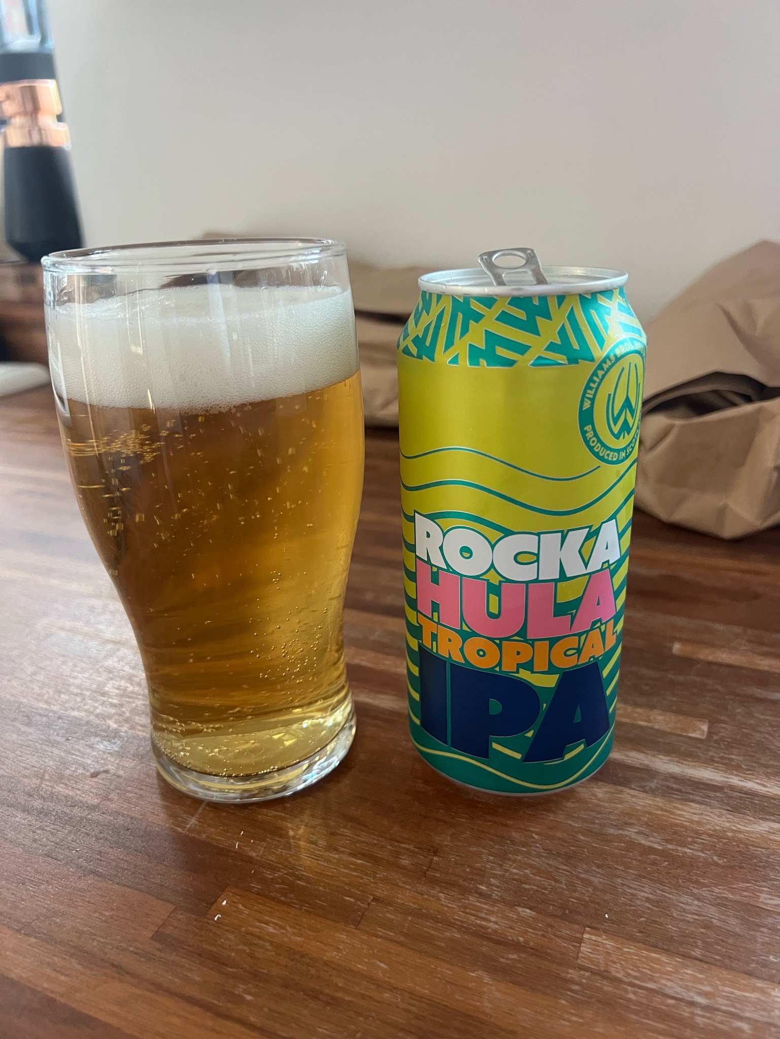 Rocka Hula Tropical, Scotland