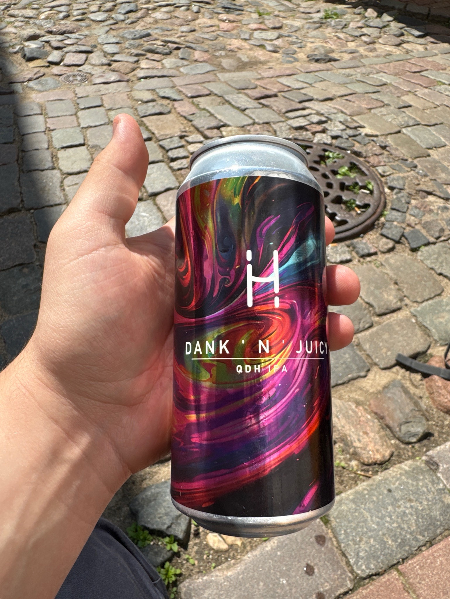 Dank ' N ' Juicy, Latvia