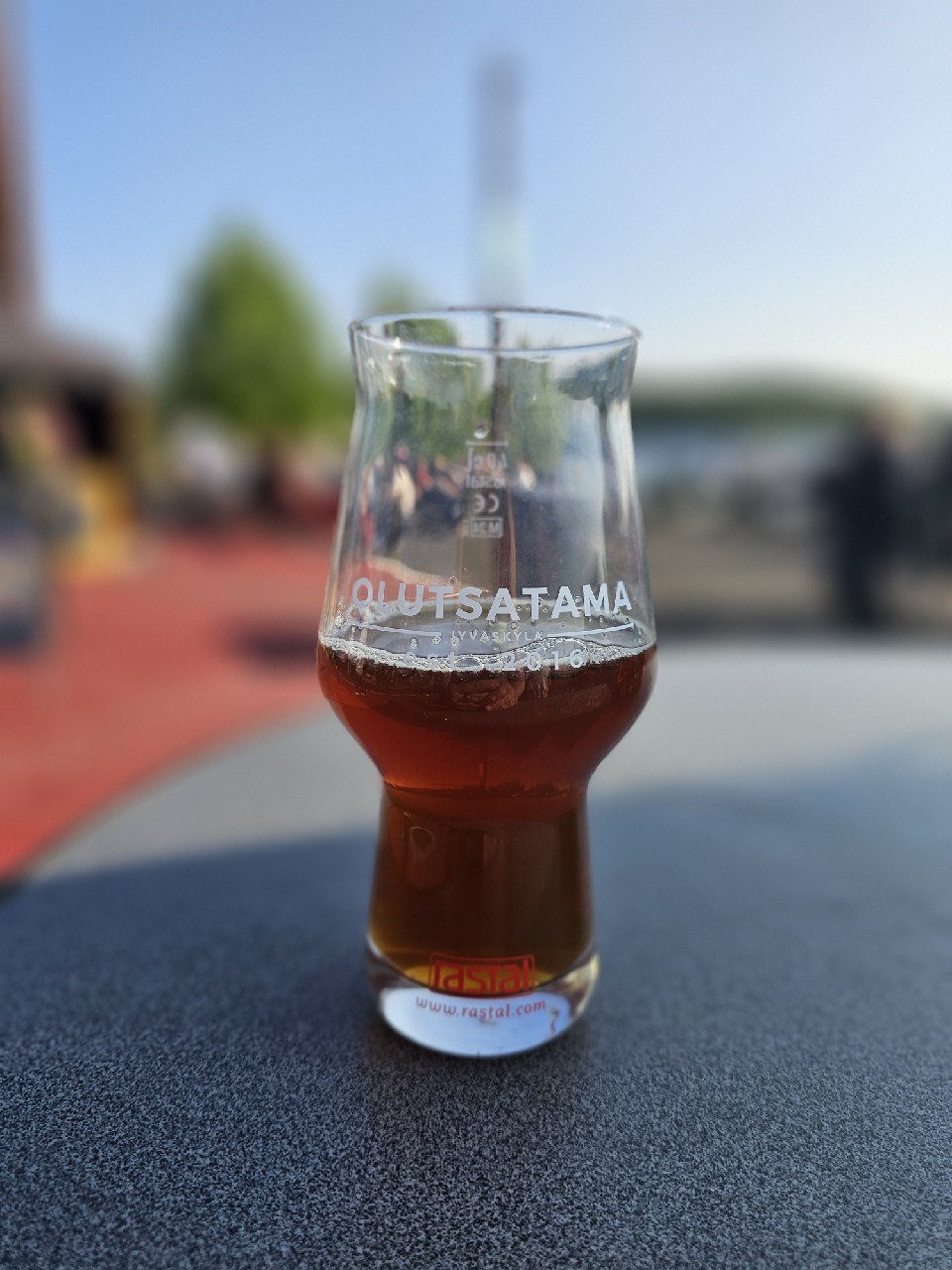 Mylläri Hunaja Saison, Finland