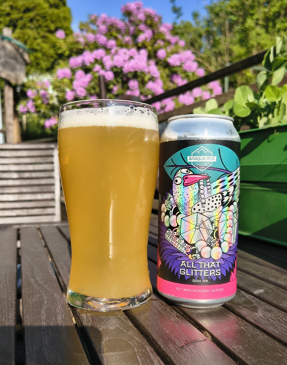 All That Glitters, Spain