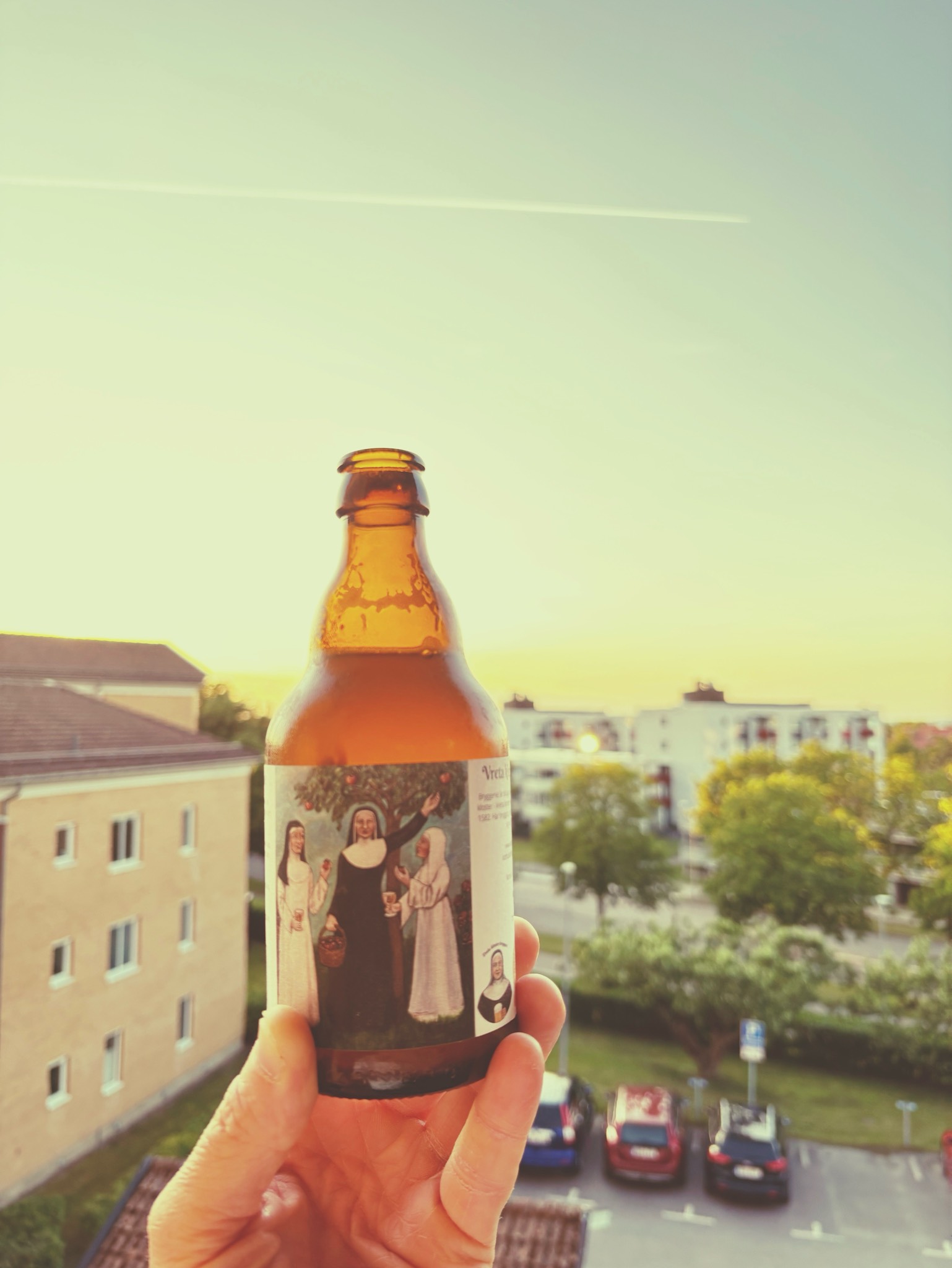 Nun Gluten Blonde, Sweden