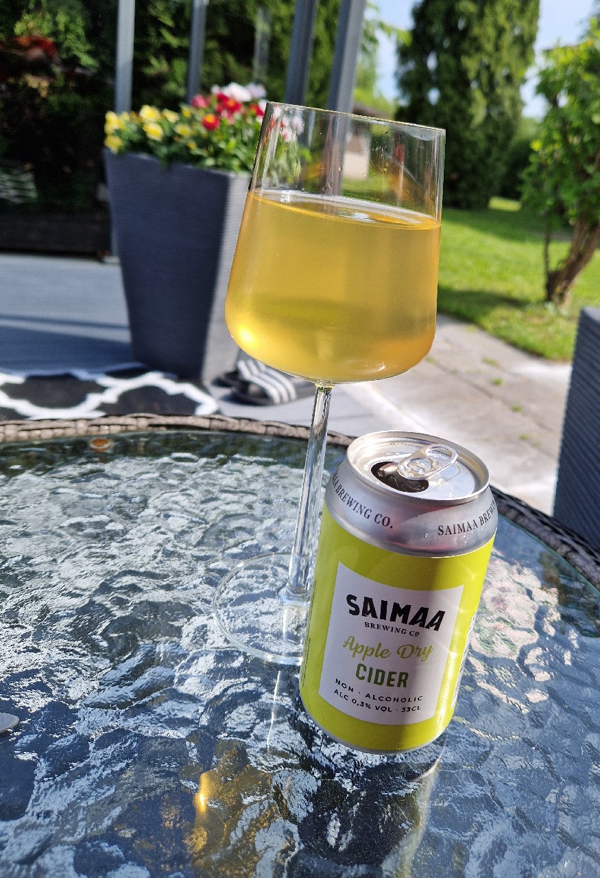 Apple Dry Non-Alcoholic Cider, Finland